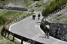 Photo #2082122 | 04-06-2022 11:00 | Passo Dello Stelvio - Waterfall curve BICYCLES