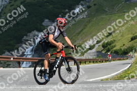 Photo #2360075 | 20-07-2022 10:19 | Passo Dello Stelvio - Waterfall curve BICYCLES