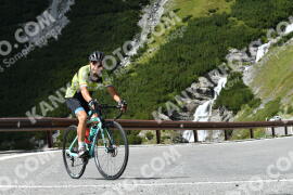 Foto #2488652 | 02-08-2022 14:07 | Passo Dello Stelvio - Waterfall Kehre BICYCLES