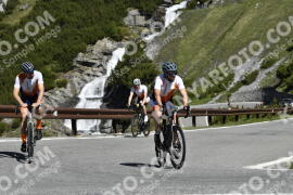 Fotó #2109214 | 08-06-2022 10:16 | Passo Dello Stelvio - Vízesés kanyar Bicajosok