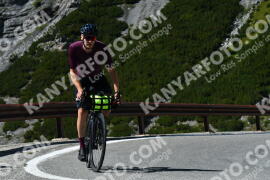 Foto #3969530 | 19-08-2023 14:20 | Passo Dello Stelvio - Waterfall Kehre BICYCLES