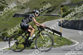 Photo #3243435 | 26-06-2023 10:17 | Passo Dello Stelvio - Waterfall curve BICYCLES