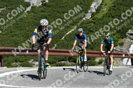 Photo #2266207 | 09-07-2022 09:54 | Passo Dello Stelvio - Waterfall curve BICYCLES