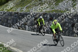 Photo #3239503 | 26-06-2023 11:47 | Passo Dello Stelvio - Waterfall curve BICYCLES