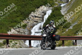 Photo #4156540 | 04-09-2023 10:41 | Passo Dello Stelvio - Waterfall curve