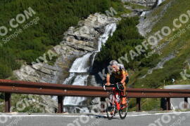 Photo #3982846 | 20-08-2023 10:01 | Passo Dello Stelvio - Waterfall curve BICYCLES