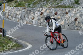 Photo #2371747 | 22-07-2022 13:36 | Passo Dello Stelvio - Waterfall curve BICYCLES