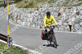 Fotó #2742802 | 25-08-2022 13:18 | Passo Dello Stelvio - Vízesés kanyar Bicajosok