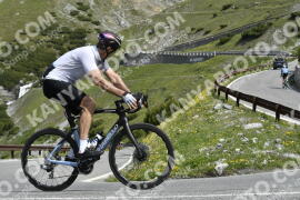 Photo #3253264 | 27-06-2023 10:27 | Passo Dello Stelvio - Waterfall curve BICYCLES