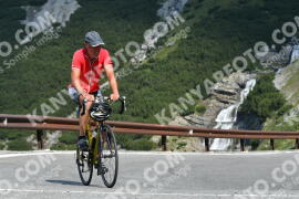 Photo #2360056 | 20-07-2022 10:16 | Passo Dello Stelvio - Waterfall curve BICYCLES