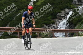 Photo #2205861 | 29-06-2022 12:41 | Passo Dello Stelvio - Waterfall curve BICYCLES