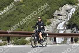 Photo #2784134 | 30-08-2022 10:46 | Passo Dello Stelvio - Waterfall curve BICYCLES