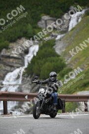 Photo #2449857 | 30-07-2022 09:53 | Passo Dello Stelvio - Waterfall curve