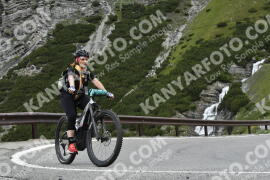 Photo #3546445 | 22-07-2023 11:01 | Passo Dello Stelvio - Waterfall curve BICYCLES