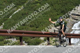 Photo #2592148 | 11-08-2022 10:30 | Passo Dello Stelvio - Waterfall curve BICYCLES