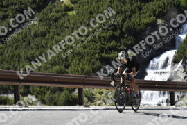 Photo #2118330 | 11-06-2022 16:21 | Passo Dello Stelvio - Waterfall curve BICYCLES