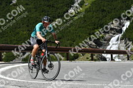 Photo #2303316 | 14-07-2022 14:18 | Passo Dello Stelvio - Waterfall curve BICYCLES
