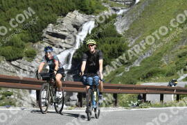 Photo #3540772 | 20-07-2023 10:20 | Passo Dello Stelvio - Waterfall curve BICYCLES