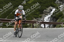 Photo #3589044 | 27-07-2023 10:30 | Passo Dello Stelvio - Waterfall curve BICYCLES