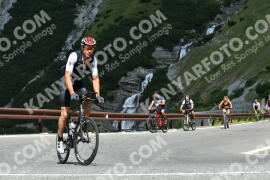 Photo #2363531 | 21-07-2022 11:12 | Passo Dello Stelvio - Waterfall curve BICYCLES