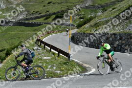 Photo #2207276 | 30-06-2022 10:22 | Passo Dello Stelvio - Waterfall curve BICYCLES