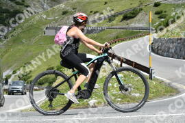 Photo #2307320 | 15-07-2022 11:10 | Passo Dello Stelvio - Waterfall curve BICYCLES