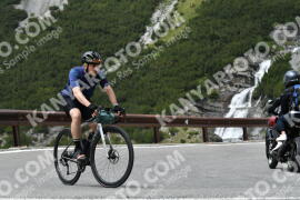 Photo #2172977 | 21-06-2022 13:29 | Passo Dello Stelvio - Waterfall curve BICYCLES