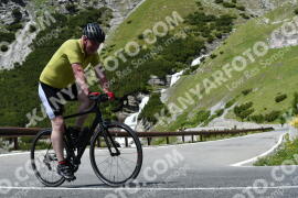 Photo #2192390 | 25-06-2022 13:57 | Passo Dello Stelvio - Waterfall curve BICYCLES
