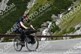 Photo #2495089 | 03-08-2022 13:02 | Passo Dello Stelvio - Waterfall curve BICYCLES