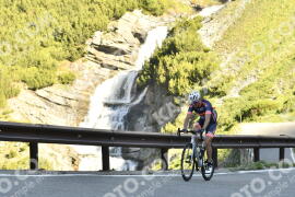 Photo #3224802 | 25-06-2023 09:05 | Passo Dello Stelvio - Waterfall curve BICYCLES