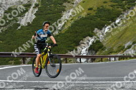 Photo #4082357 | 26-08-2023 10:05 | Passo Dello Stelvio - Waterfall curve BICYCLES