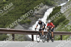 Photo #3270244 | 28-06-2023 12:00 | Passo Dello Stelvio - Waterfall curve BICYCLES