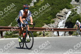 Photo #2295345 | 13-07-2022 10:39 | Passo Dello Stelvio - Waterfall curve BICYCLES