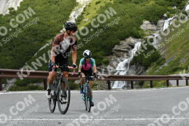 Photo #2410598 | 26-07-2022 11:57 | Passo Dello Stelvio - Waterfall curve BICYCLES