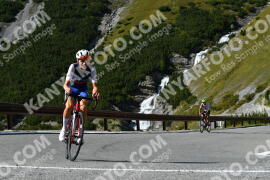 Photo #4255666 | 12-09-2023 14:51 | Passo Dello Stelvio - Waterfall curve BICYCLES