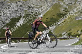 Photo #2810986 | 04-09-2022 11:21 | Passo Dello Stelvio - Waterfall curve BICYCLES
