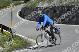 Fotó #2114020 | 10-06-2022 11:31 | Passo Dello Stelvio - Vízesés kanyar Bicajosok