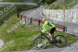 Photo #2322642 | 16-07-2022 17:16 | Passo Dello Stelvio - Waterfall curve BICYCLES