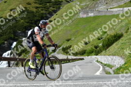 Photo #2138406 | 17-06-2022 15:55 | Passo Dello Stelvio - Waterfall curve BICYCLES