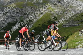 Photo #2439270 | 30-07-2022 10:38 | Passo Dello Stelvio - Waterfall curve BICYCLES