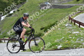 Photo #2205683 | 29-06-2022 11:26 | Passo Dello Stelvio - Waterfall curve BICYCLES