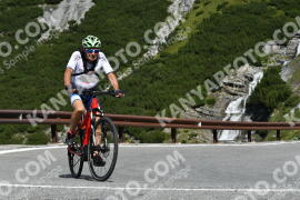Photo #2412558 | 26-07-2022 10:39 | Passo Dello Stelvio - Waterfall curve BICYCLES