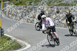 Photo #2379040 | 24-07-2022 13:20 | Passo Dello Stelvio - Waterfall curve BICYCLES