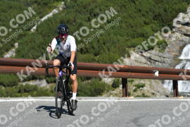 Photo #2605255 | 12-08-2022 10:18 | Passo Dello Stelvio - Waterfall curve BICYCLES