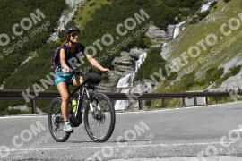 Photo #2778193 | 29-08-2022 13:09 | Passo Dello Stelvio - Waterfall curve BICYCLES