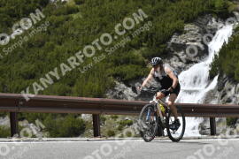 Photo #3086536 | 11-06-2023 13:58 | Passo Dello Stelvio - Waterfall curve BICYCLES