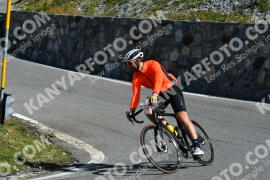 Photo #3985133 | 20-08-2023 10:34 | Passo Dello Stelvio - Waterfall curve BICYCLES