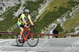 Photo #2666325 | 16-08-2022 09:51 | Passo Dello Stelvio - Waterfall curve BICYCLES