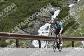 Photo #3255696 | 27-06-2023 12:48 | Passo Dello Stelvio - Waterfall curve BICYCLES
