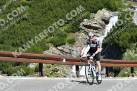 Photo #2242523 | 06-07-2022 10:24 | Passo Dello Stelvio - Waterfall curve BICYCLES